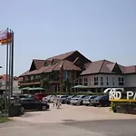 Nord Park リゾート 4*