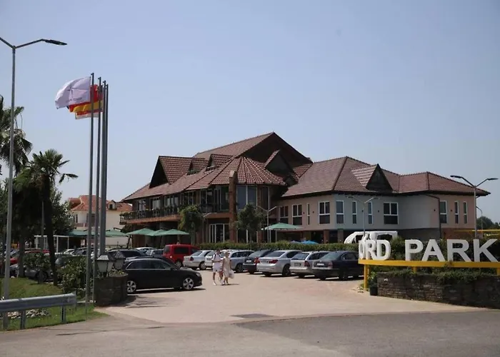 Nord Park Курортный комплекс 4*